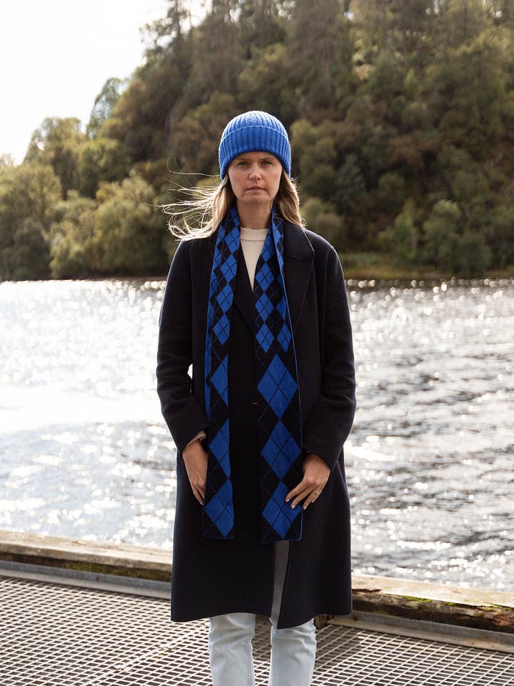 Argyle Smal Scarf Klein för wholesale av Hilary Jane Keyes