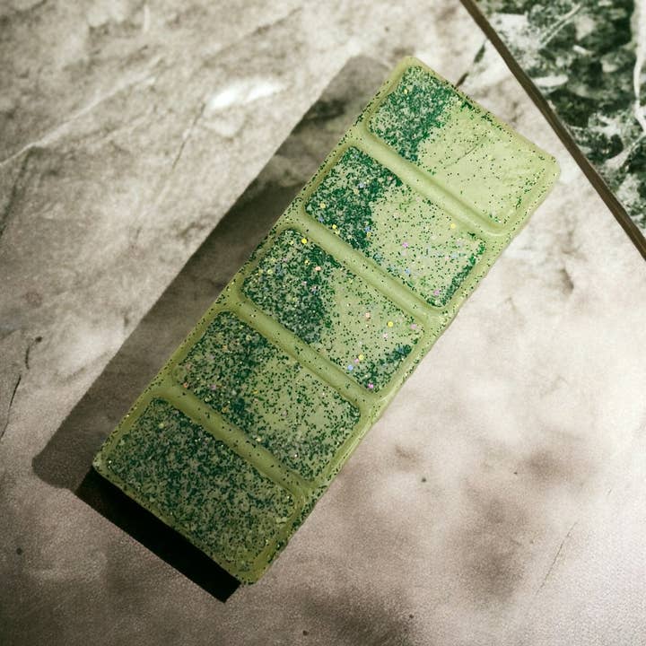 Aftershave Inspired Wax Snap Bar’s - Long Lasting Wax Melts for wholesale by Bubble it up