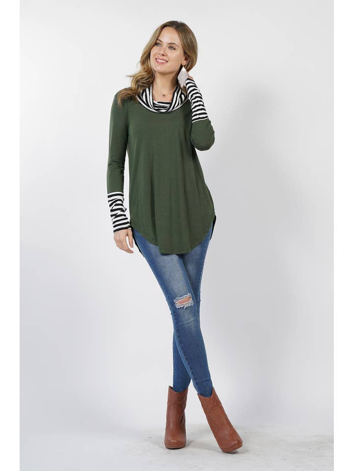 42POPS - Wholesale Tunic - Women's - .....SI-10952 Plus Striped Contrast Top Sample SALE5