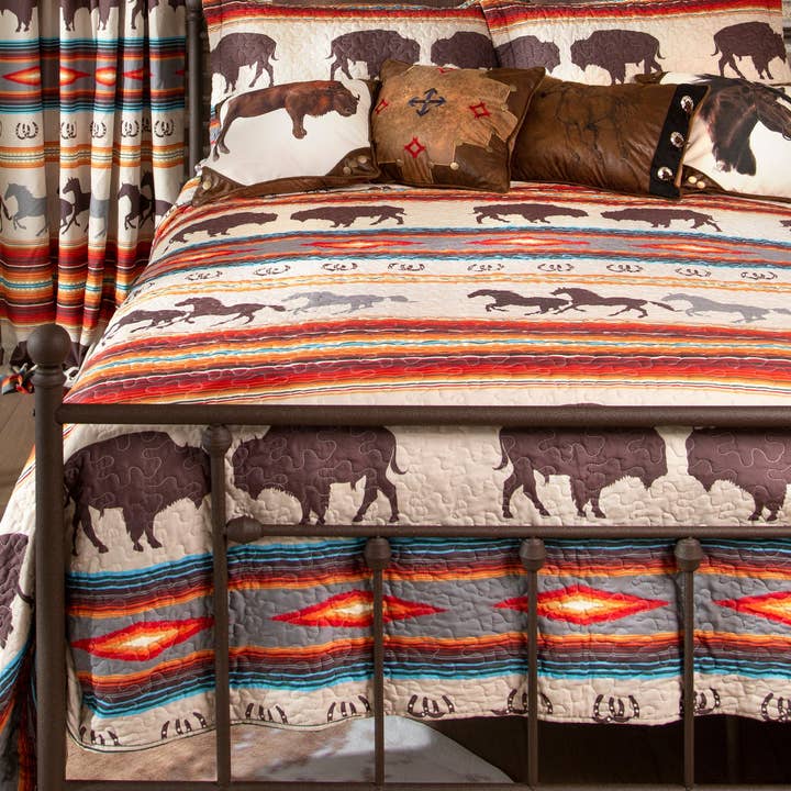 Linen Mart - Wholesale Bedding Set - Western Stripe Quilt Set