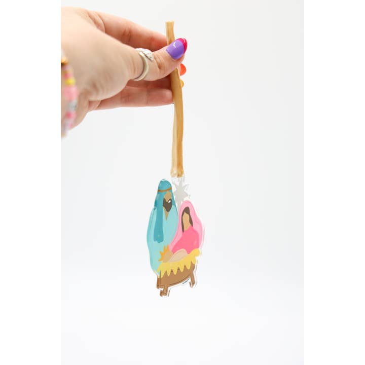 Doodles By Rebekah – Ornamento por atacado – Ornamento de Acrílico Maria e José1