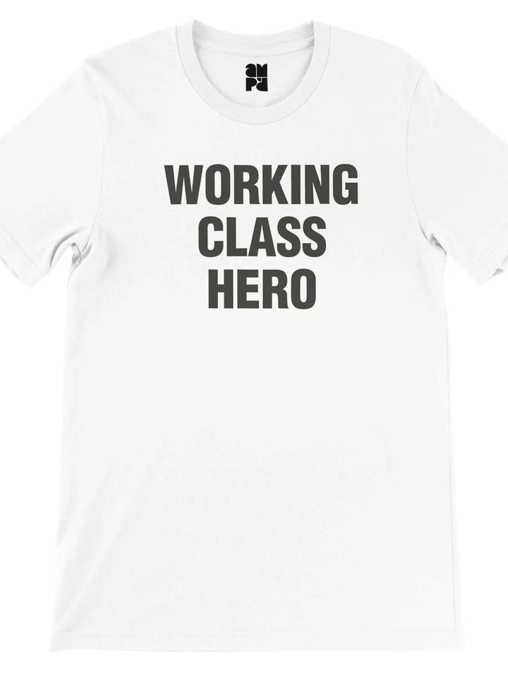 Camiseta de Cuello Redondo Unisex "Héroe de la Clase Trabajadora" (Usada por John Lennon 1978) para venta al por mayor de Amp'd Apparel Company