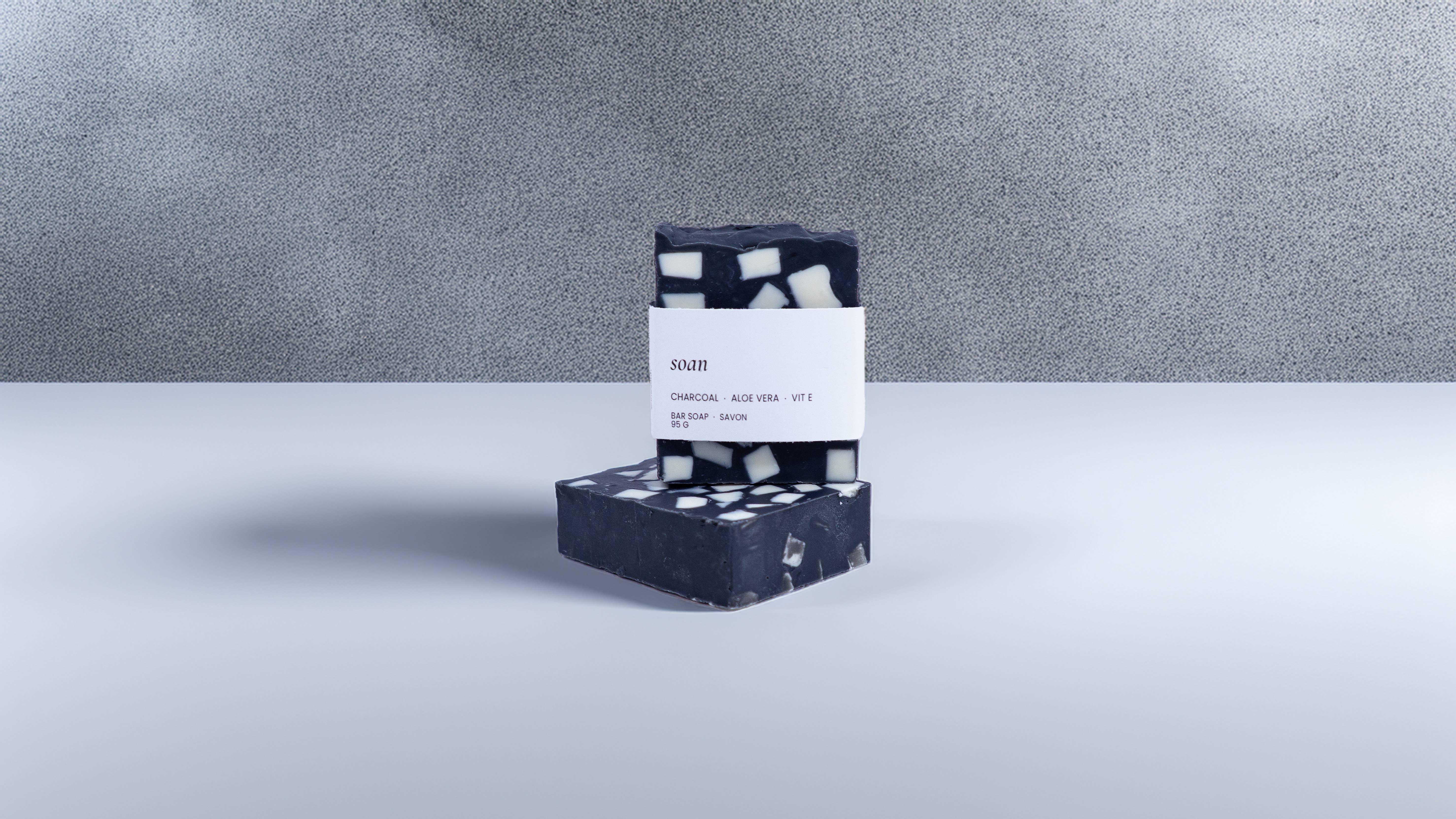 soan - Vente Pains de savon - Savon en Barre – Charbon & Aloe Vera, Arbre à Thé & Eucalyptus0