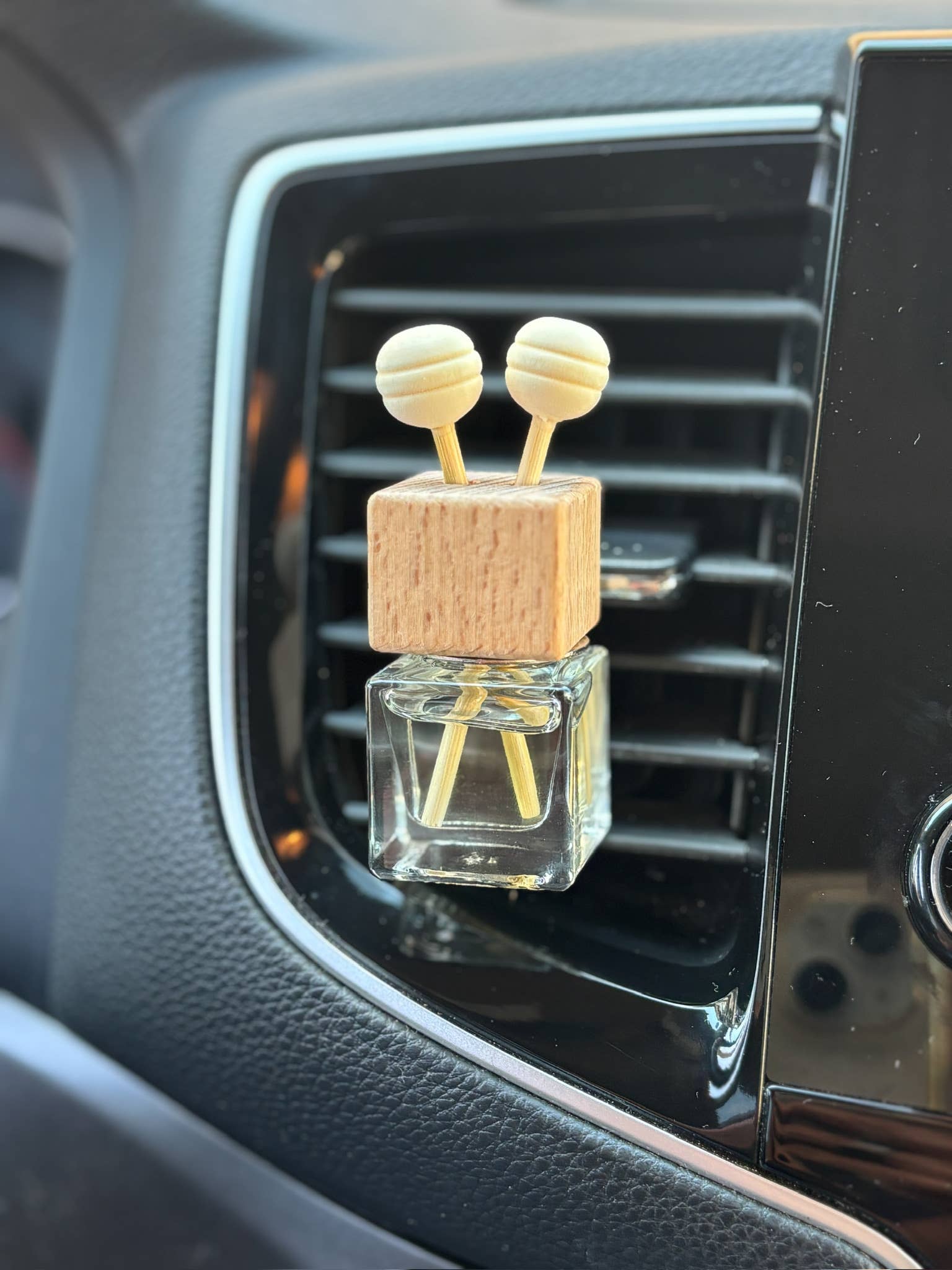MillTown Bath & Candle Company - Wholesale Air Freshener - Car Vent Clip Air Freshener | Non-Toxic & Long-Lasting | Clean Fragrance2