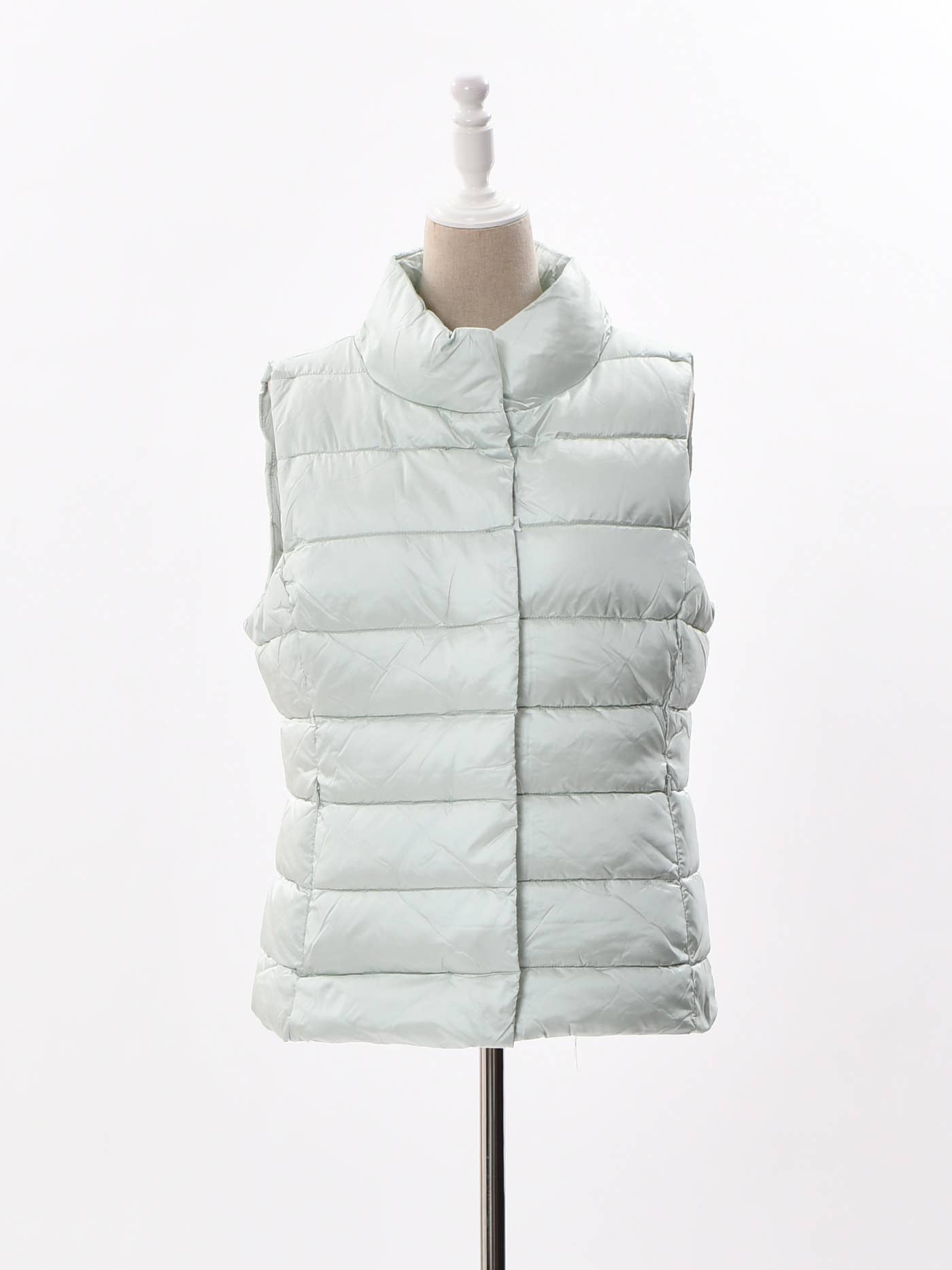 Victoria Moda – wholesale Suit vest – Women′s – Quilted Vest with Double Closure6