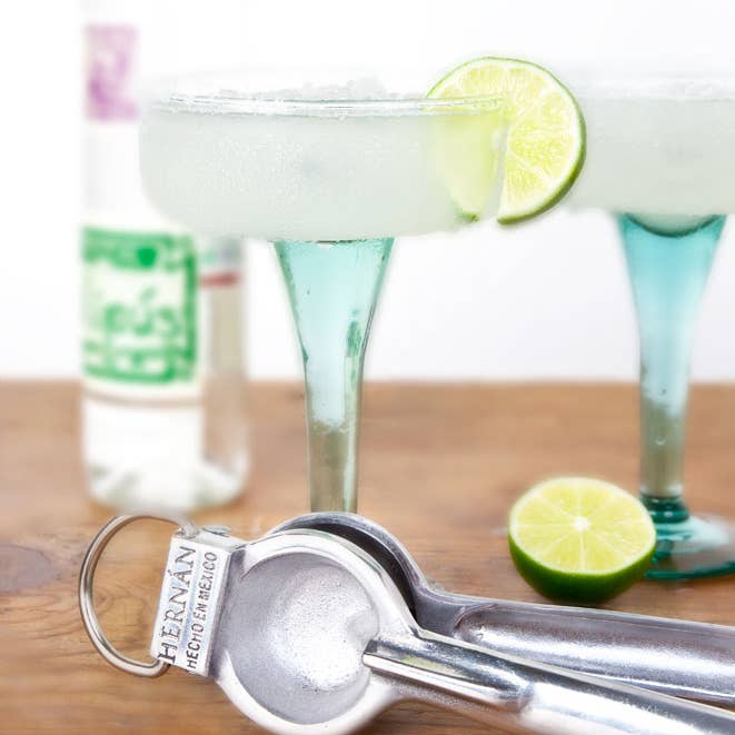 Exprimidor – Limettensaftpresse von HERNÁN für den Großhandel von HERNÁN