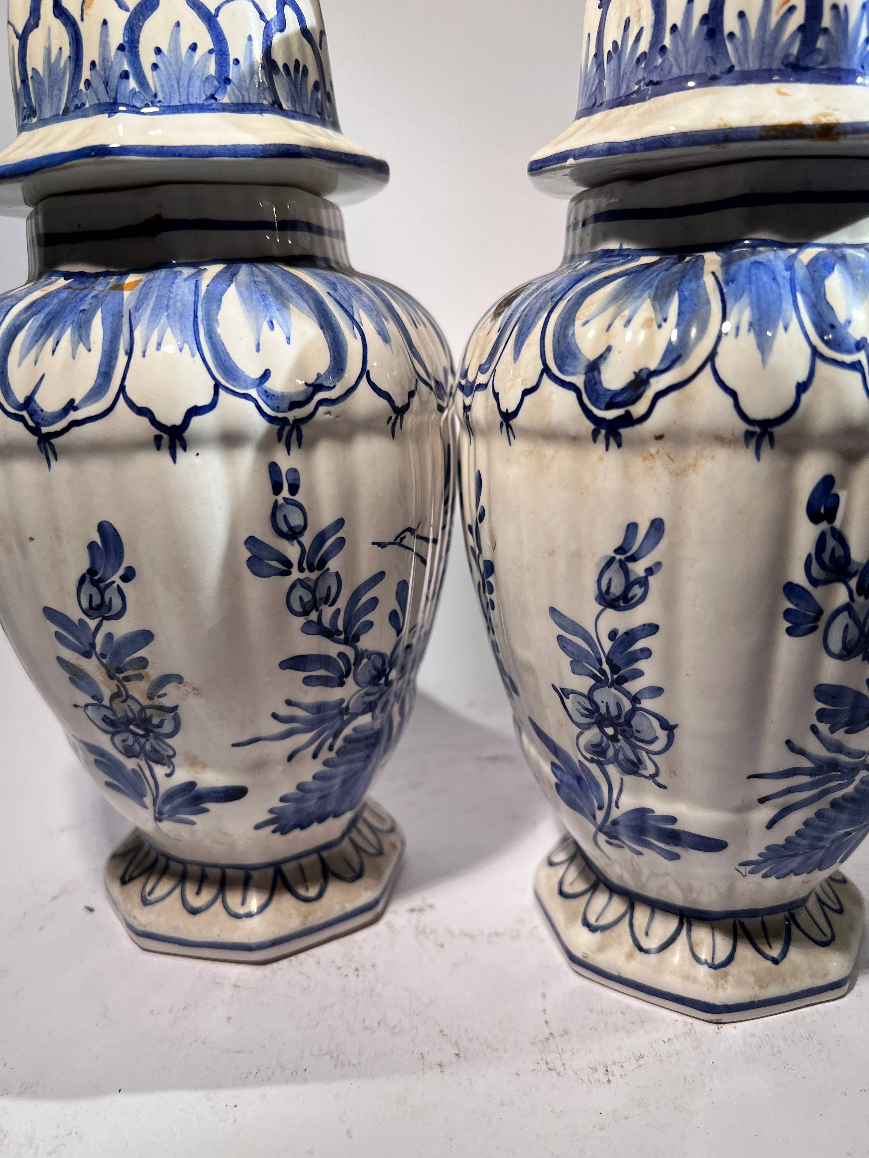 DADA Novecento – Großhandel Vasen – Paar Albarelli-Vasen aus Bassano-Keramik14