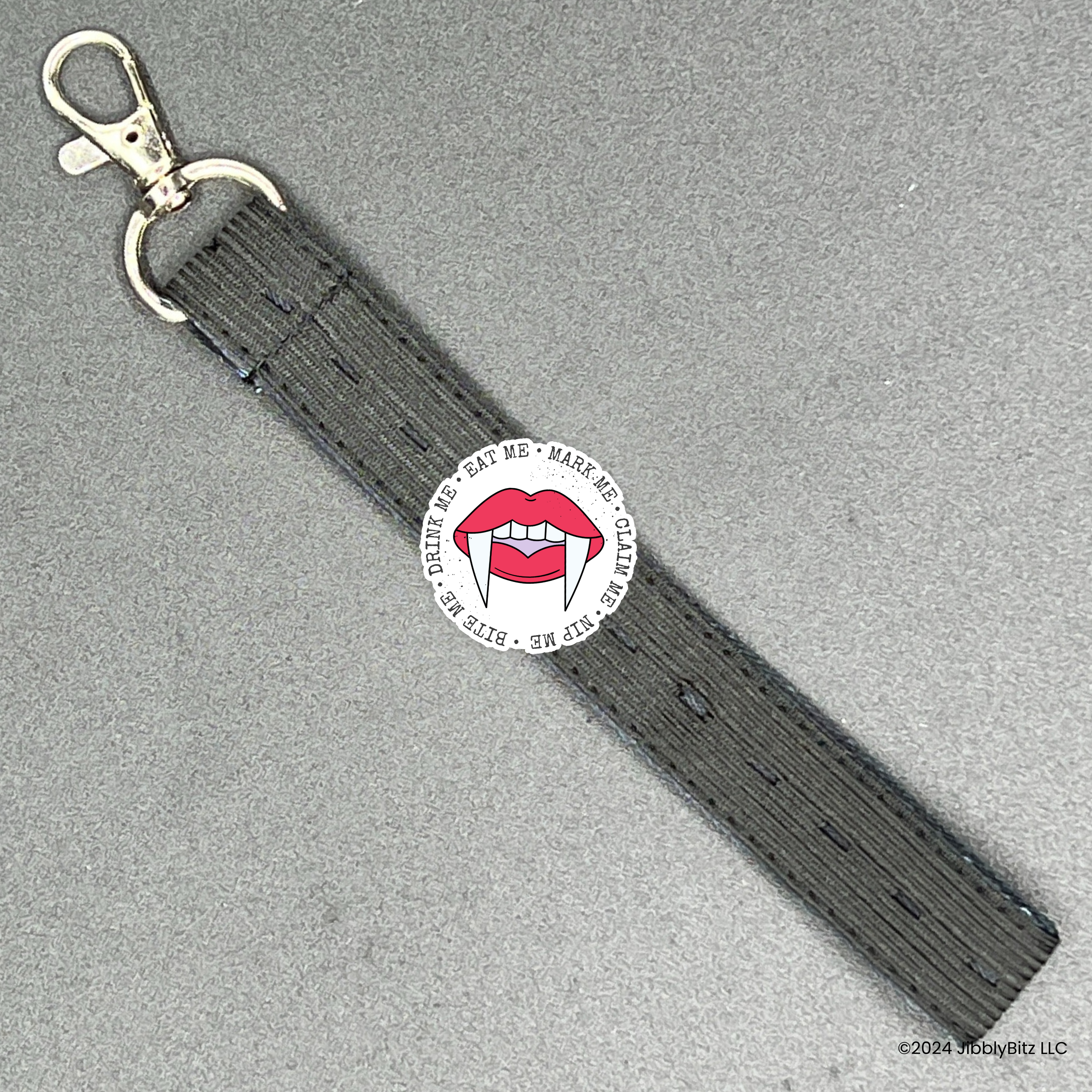 Jibbly - Venta al por mayor Abalorios/colgantes individuales - Muérdeme, Bébeme, Cómeme, Márcame, Reclama | Lecturas Románticas0