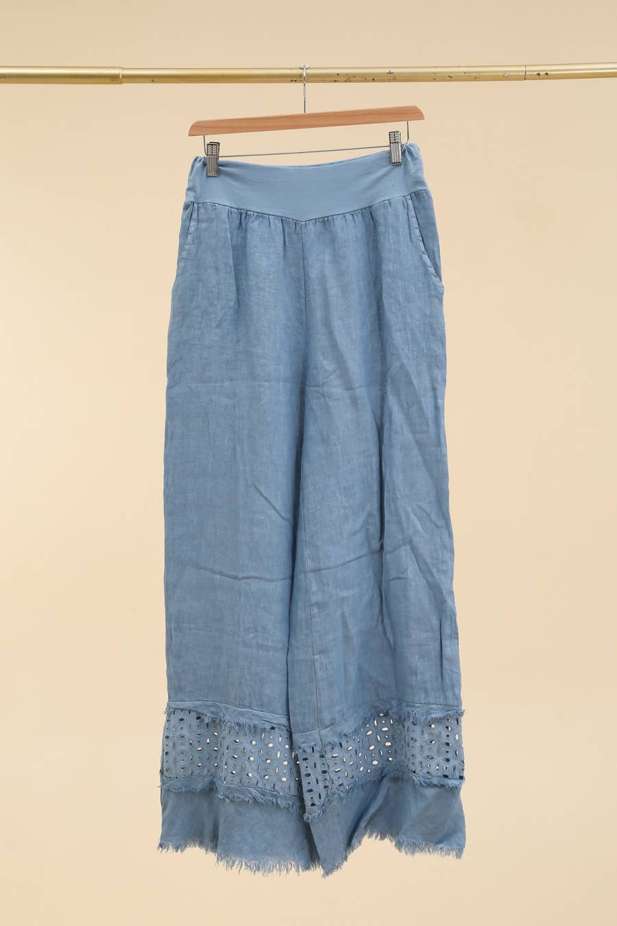 LÉA & LUC - Vendita all'ingrosso Pantalone - Donna - Pantaloni in 100% Lino RIF. 3049034