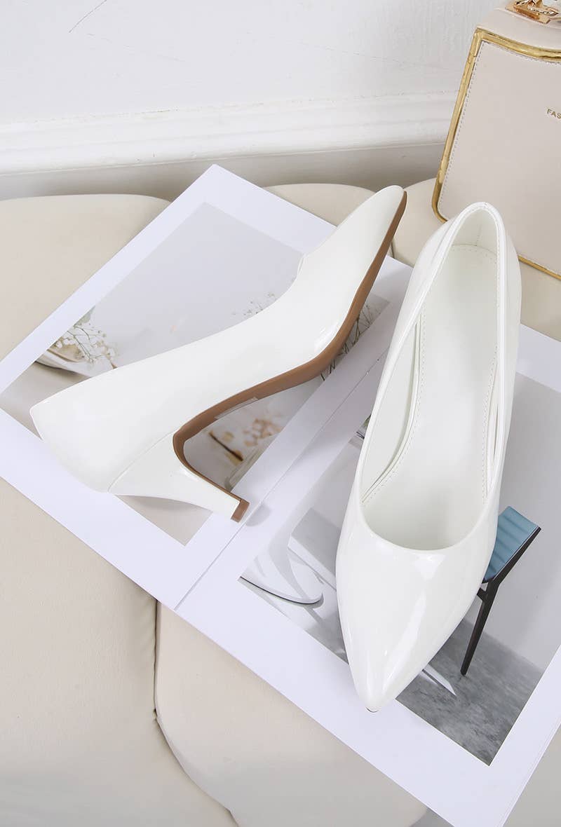 BELLICY / Cink-me - Wholesale Low Heels - Women's - DMP987-1B, Pointed toe pumps with medium heel in patent PU5