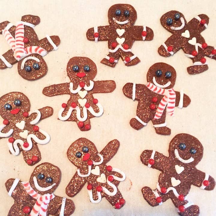 A Secret Forest - Wholesale Lollipop - Fondant Gingerbread People Lollipops2