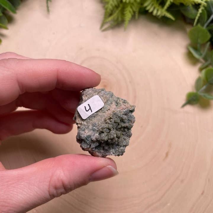 Copper Ashes - Wholesale Spiritual Stone/Crystal - Grape Agate Cluster7