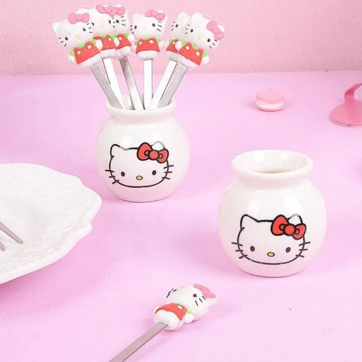 Mum Made Yum - Wholesale Kitchen tool/gadget - Food Picks/ Forks - Hello Kitty (6 Pieces)1