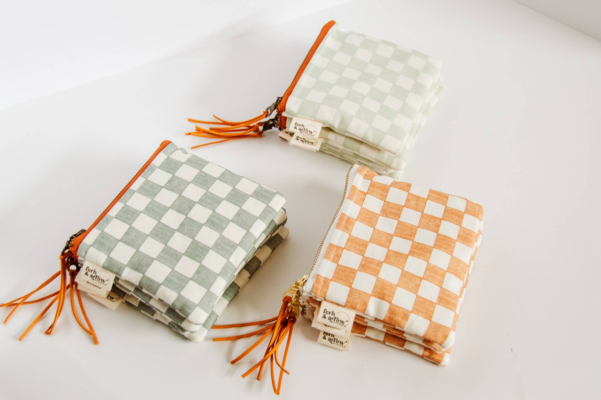 Fern & Arrow - Venta al por mayor Monedero - Mujer - Neceser de Maquillaje Boho Chic a Cuadros para Ella15