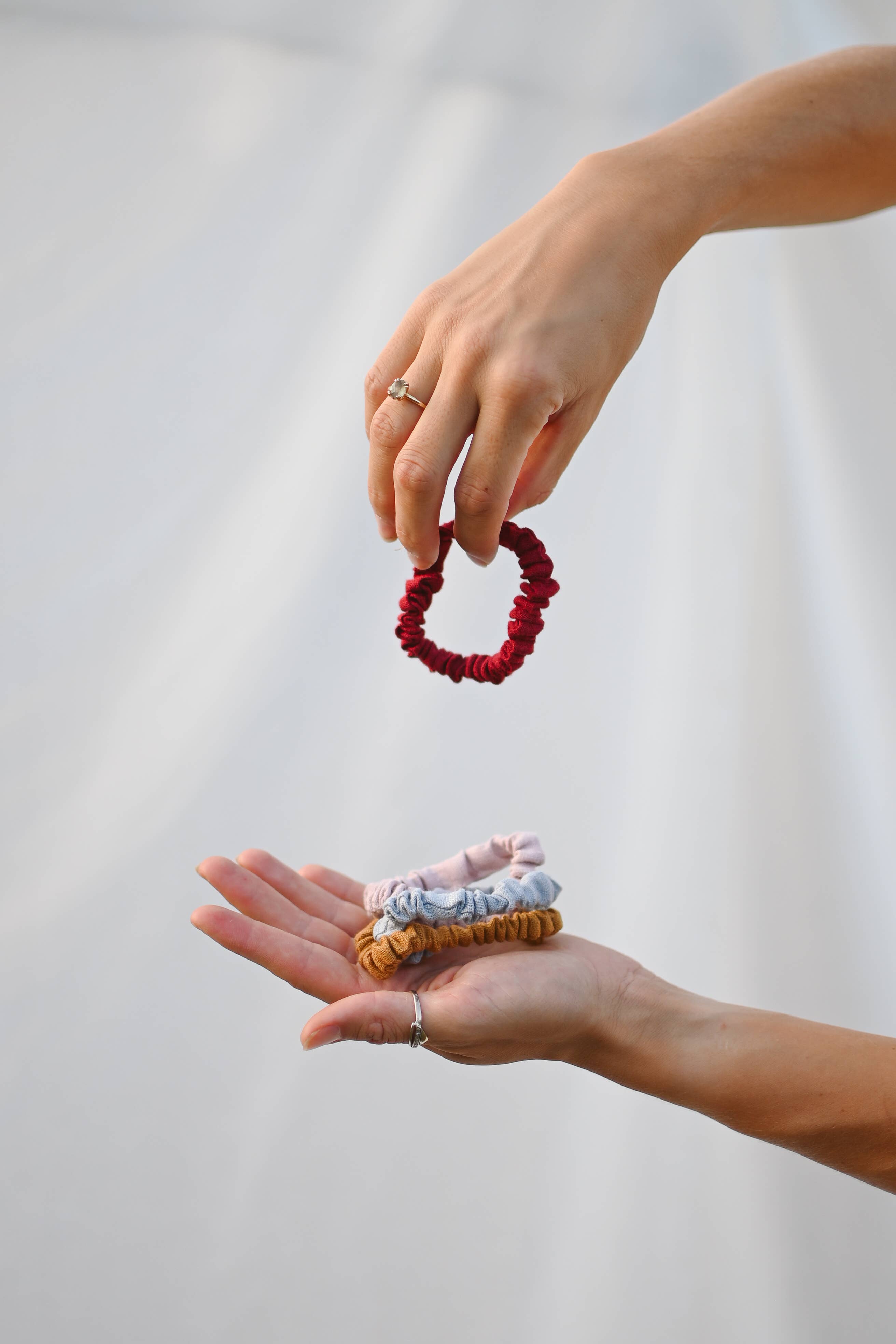 Lanika Atelier, Nika Korošec s.p. - Wholesale Hair Tie - Skinny 100% Linen Hair Elastic, No Plastic Scrunchies 7