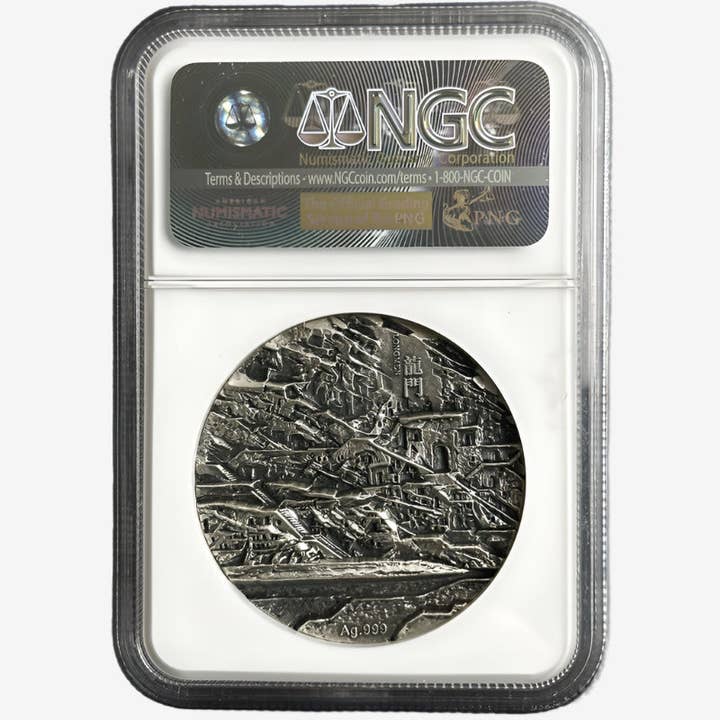 Coinzio - Wholesale Keepsake Coin/Token - 62 g Silver THE LONGMEN GROTTOES Official Mint Medal MS70 2017 China