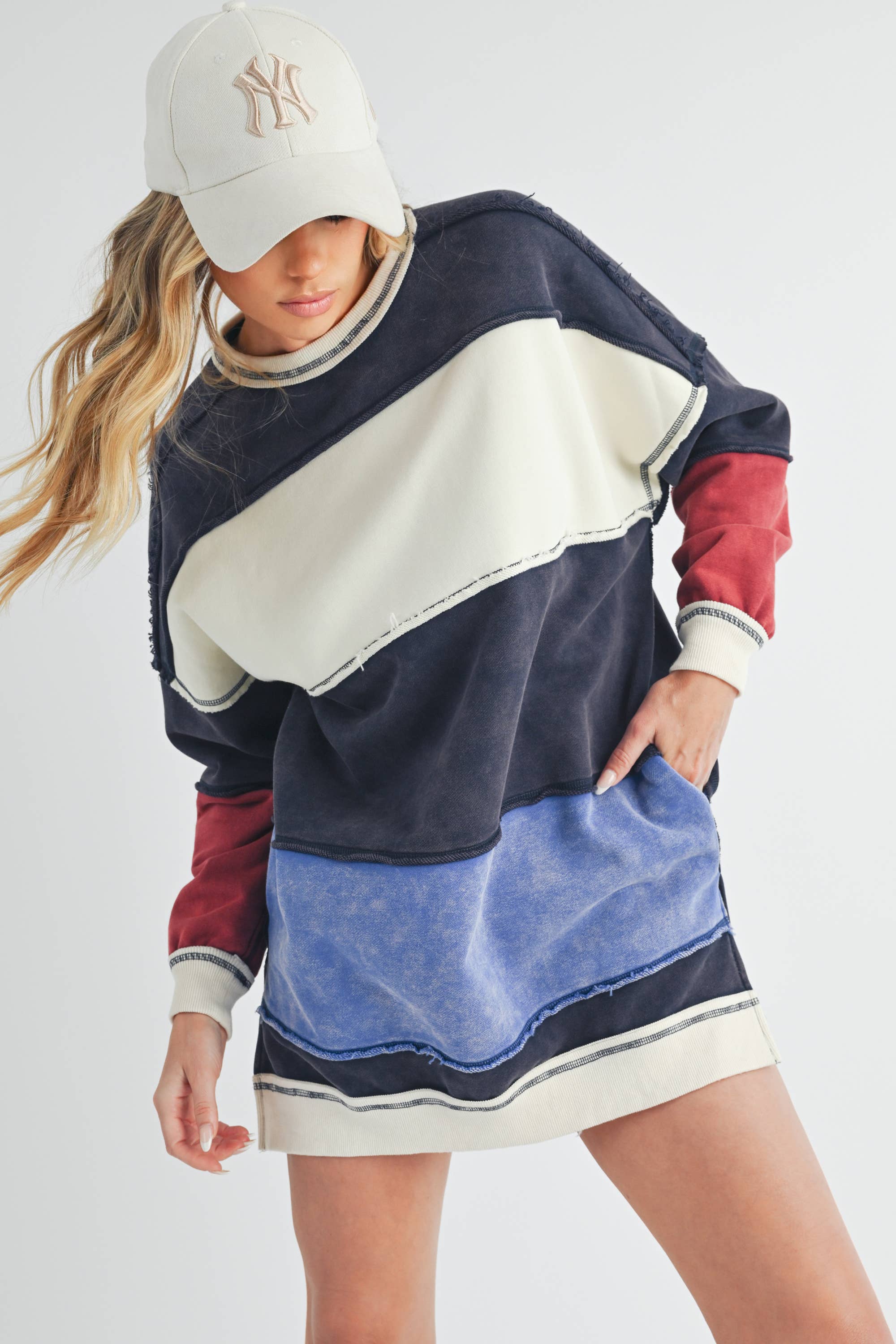 AEMI + CO - Wholesale Knit Sweater - Women's - 8332EK Rugby Color Block Stripe Sweatershirt25
