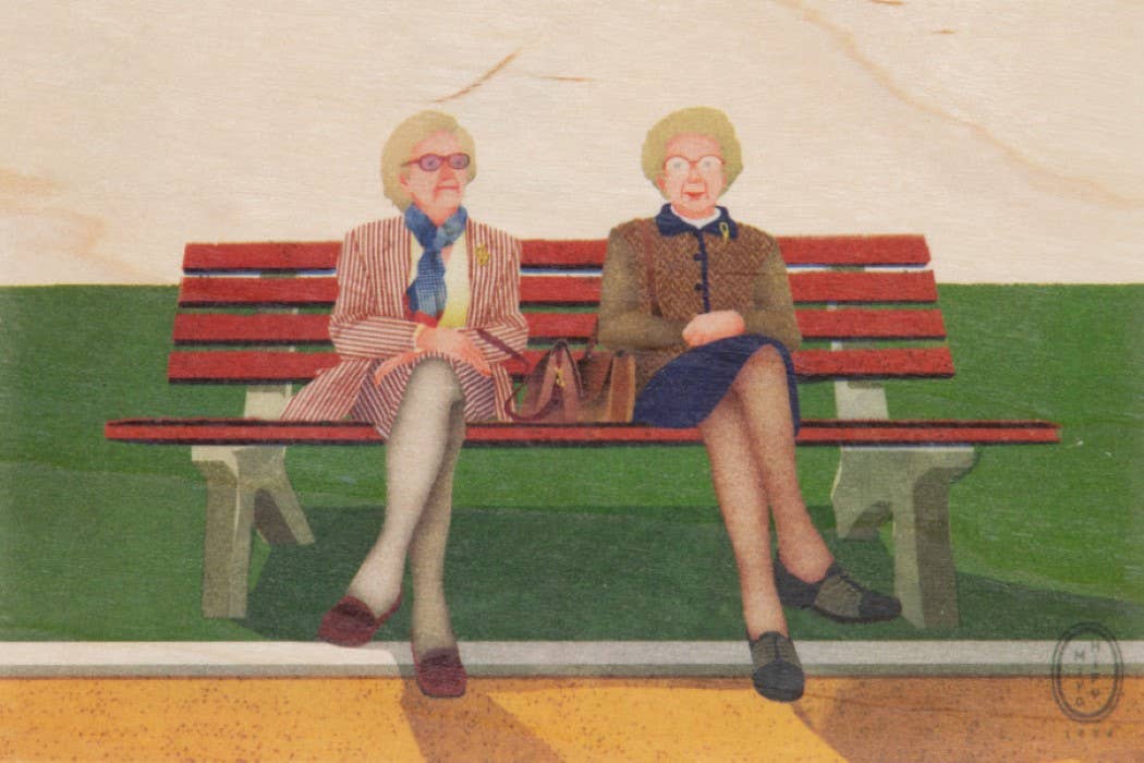 Woodhi - Wholesale Postcard - Wood Postcard France Ladies0