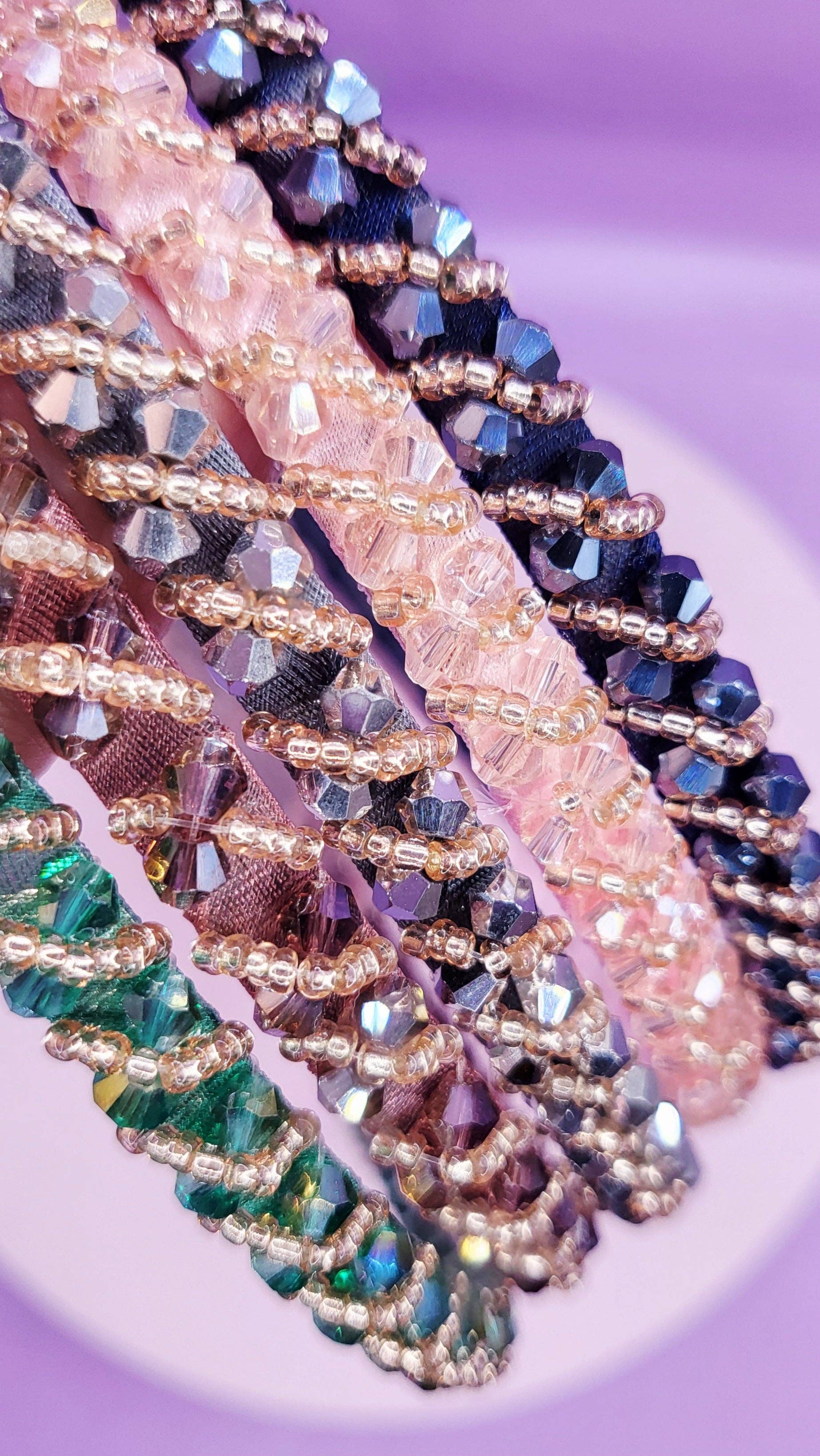 Arya Jewellery Wholesale - Vendita all'ingrosso Fascia per capelli - Donna - Fascia per capelli con perline dorate di cristallo1