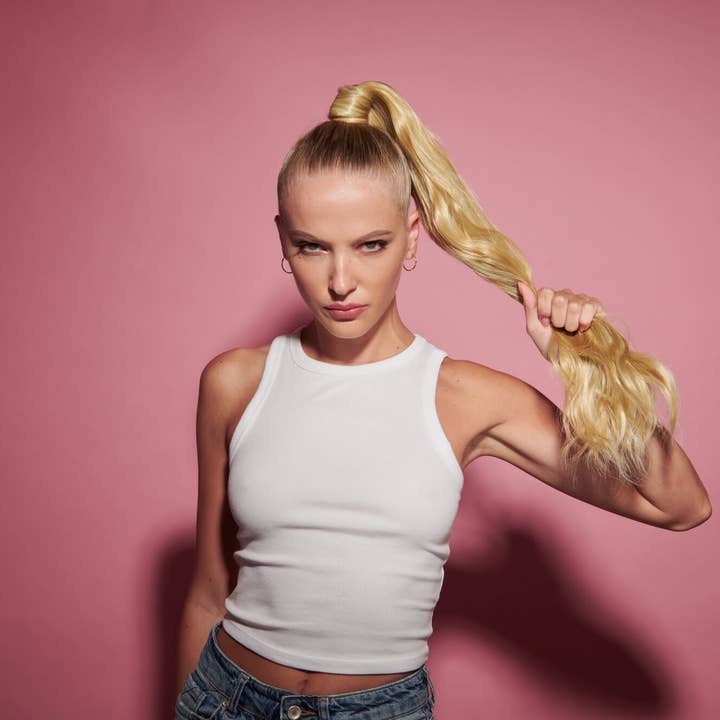 PALOMA BEAUTIES - Wholesale Hair Extensions - Curly Ponytail8