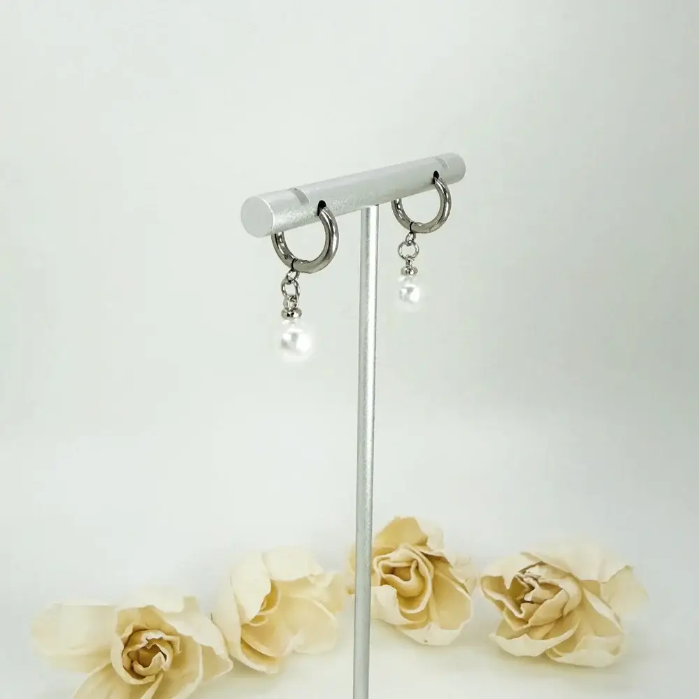 Aqua Essence Co - Wholesale Huggie Earrings - Lulu Jewelry Set | Hypoallergenic Pearl Earrings & Necklace5