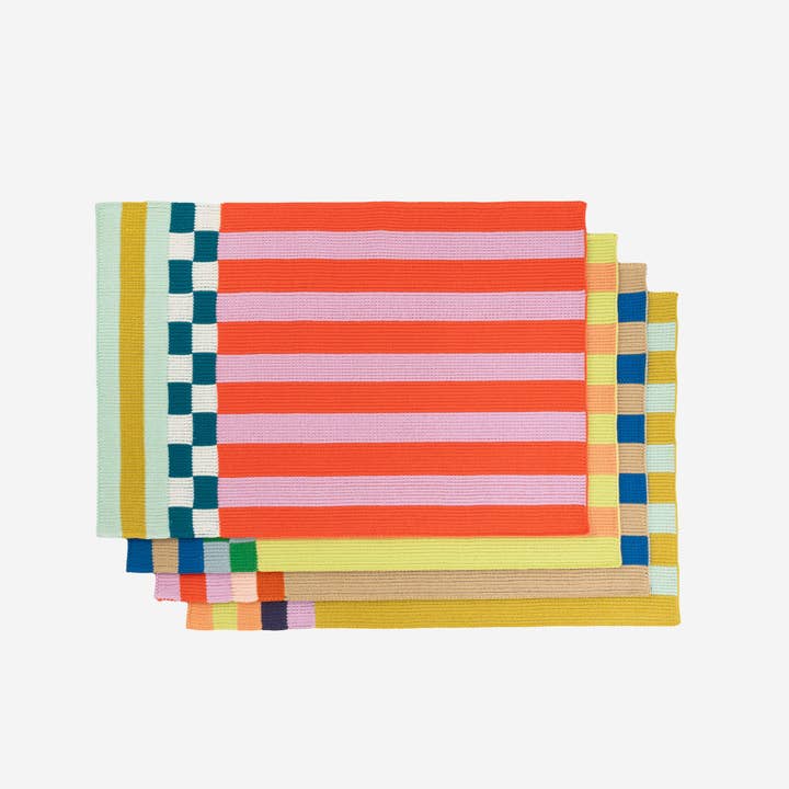 Pattern Patch Placemat Set for wholesale by VERLOOP | knits