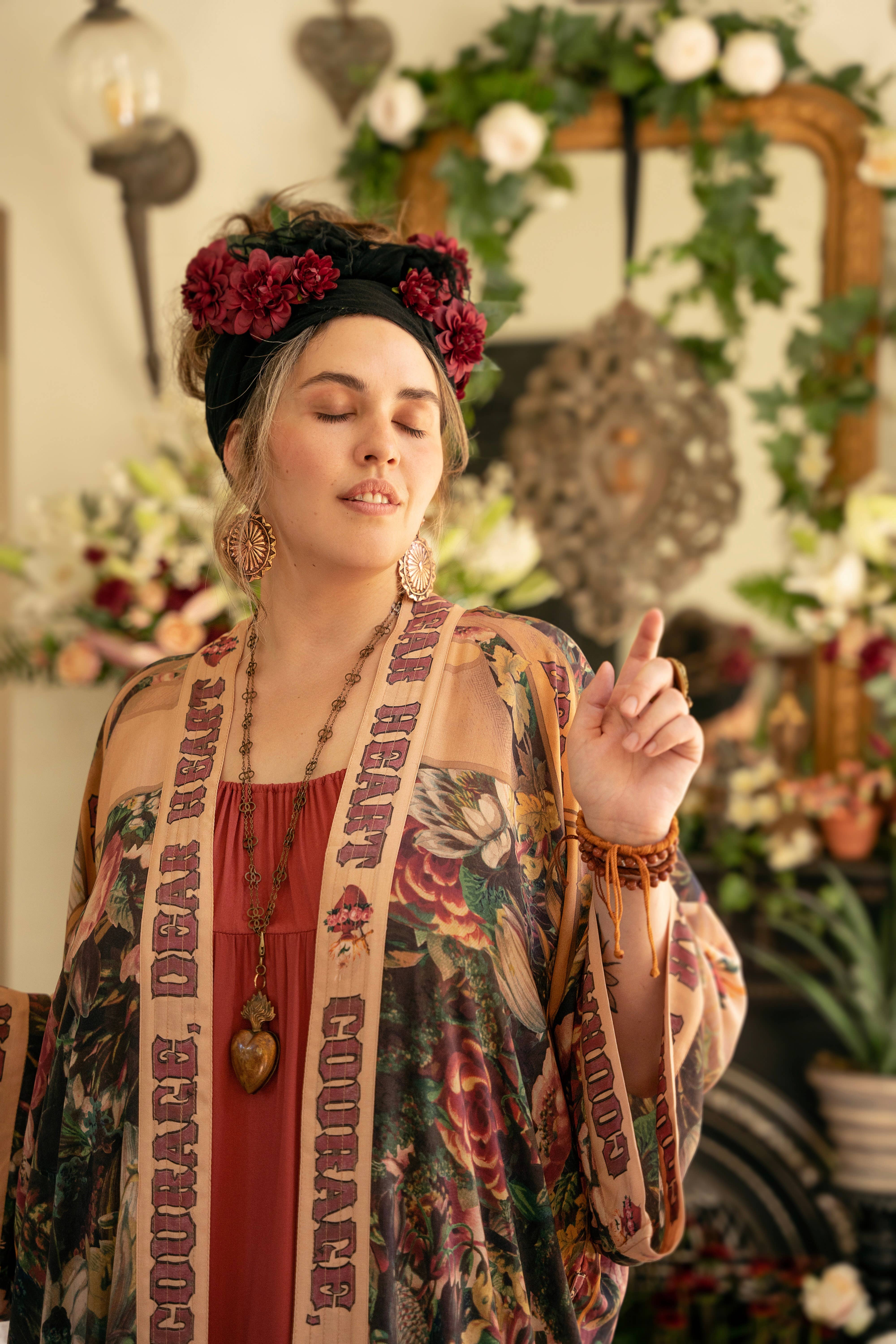 Market of Stars (USA) - Wholesale Kimono - Women's - Courage Dear Heart Opera Duster Kimono Robe w/ Sacred Heart3