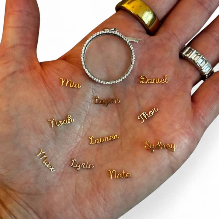 Aangepaste Scriptnaam Charm voor wholesale door LB Beadz