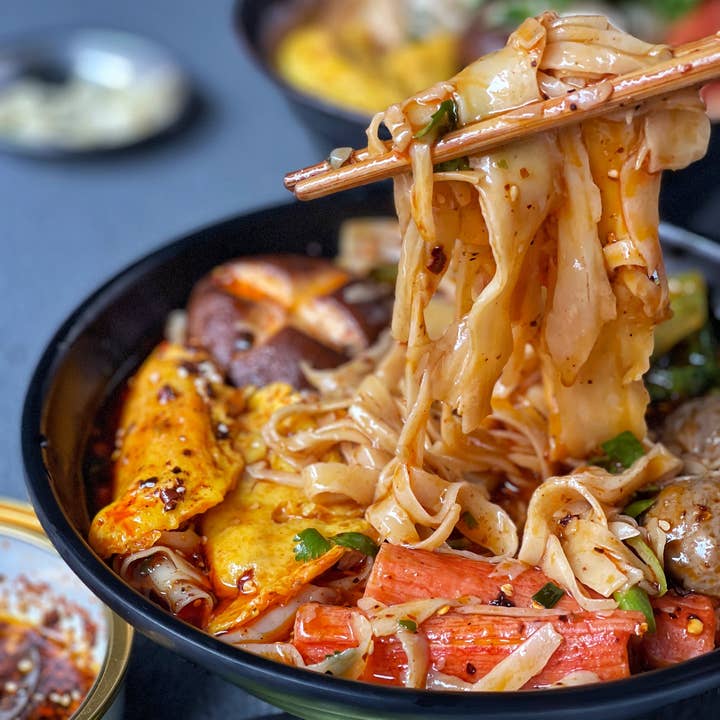 Hotpot Queen - Wholesale Pasta - Spicy Hotpot Noodles-SPICY & TINGLY 5.15 OZ2