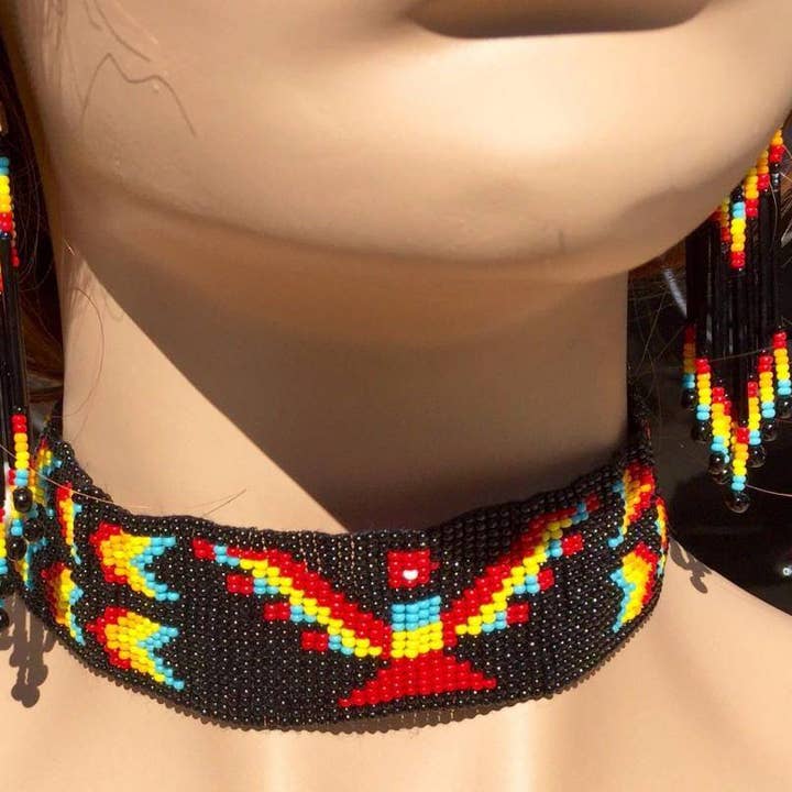 Håndlavede indfødte inspireret sort flerfarvede Choker halskæde øreringe sæt for engroshandel hos BEADS CORNER