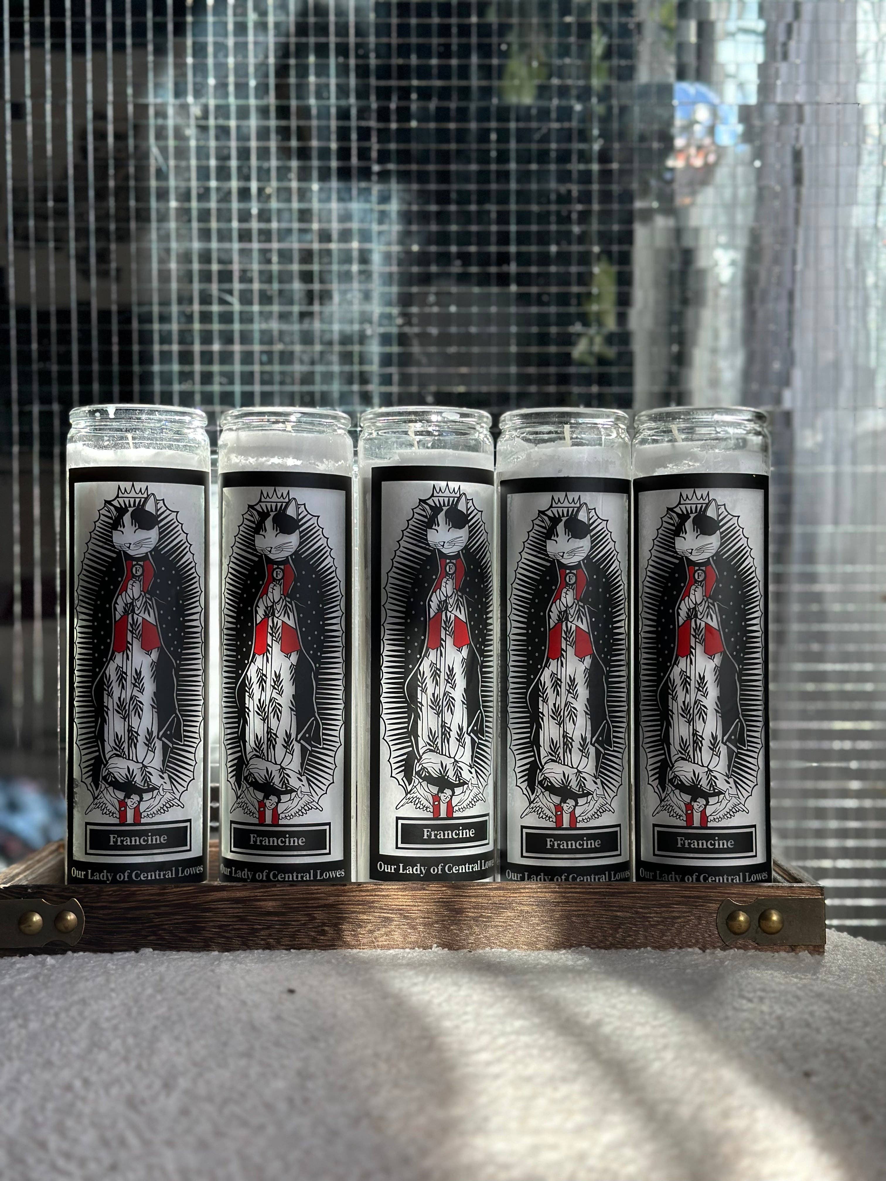 Morris + Norris - Venta al por mayor Vela votiva - Vela Devocional de Francine, la Gata de Lowe's Central3