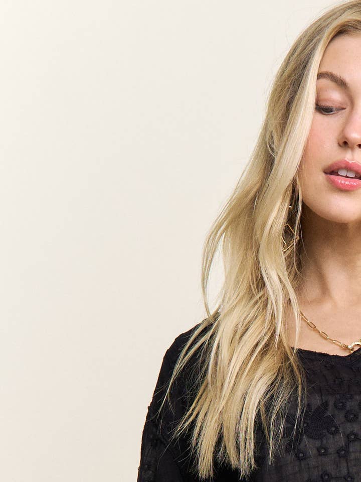 ADORA LA – Engroshandel Bluse - Dame – CET3907 - 3/4 BELL-ÆRMER BLONDEBLUSE20