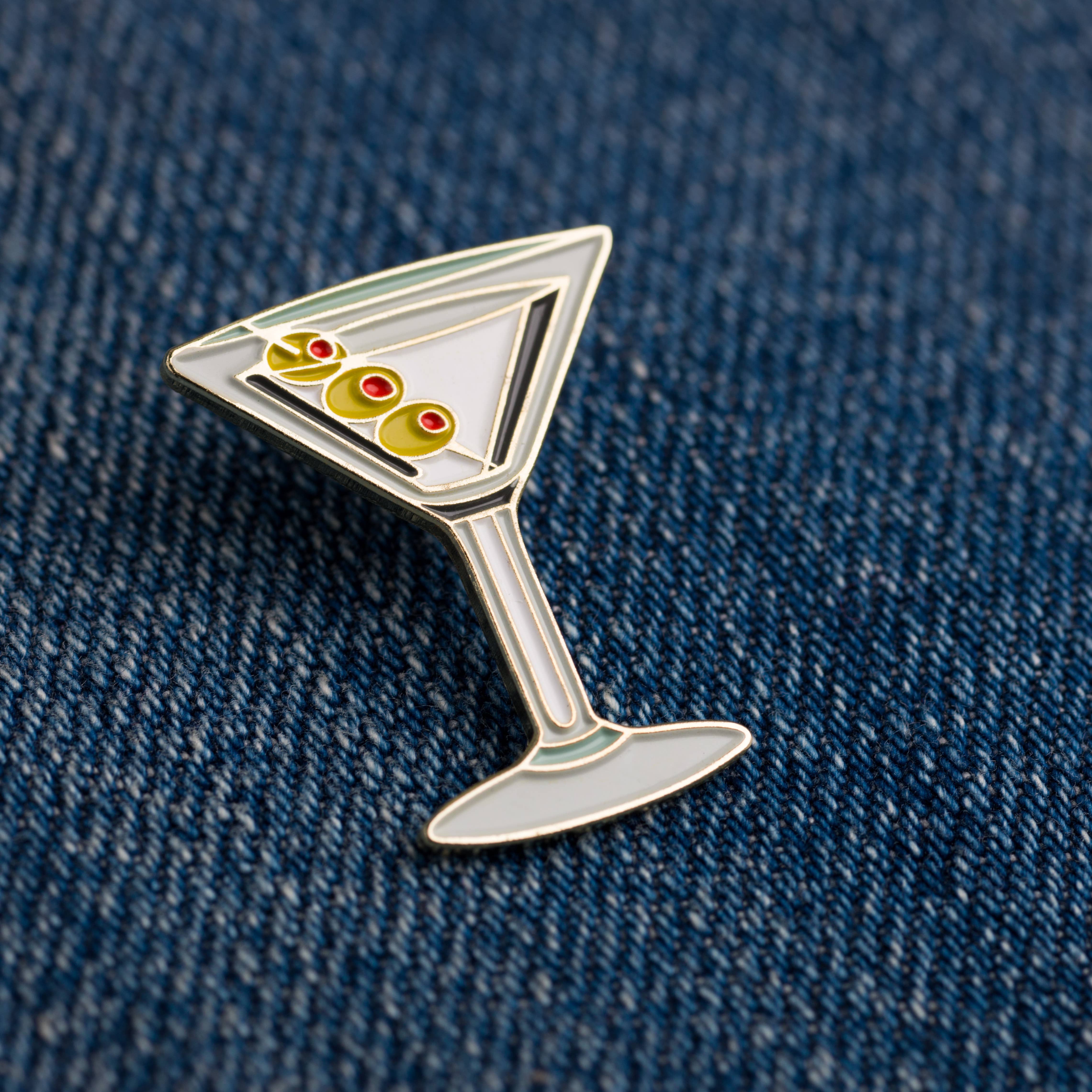 Love & Victory - Wholesale Lapel Pin/Button - Cocktail Pin - Multipack: 20 units, 5 designs