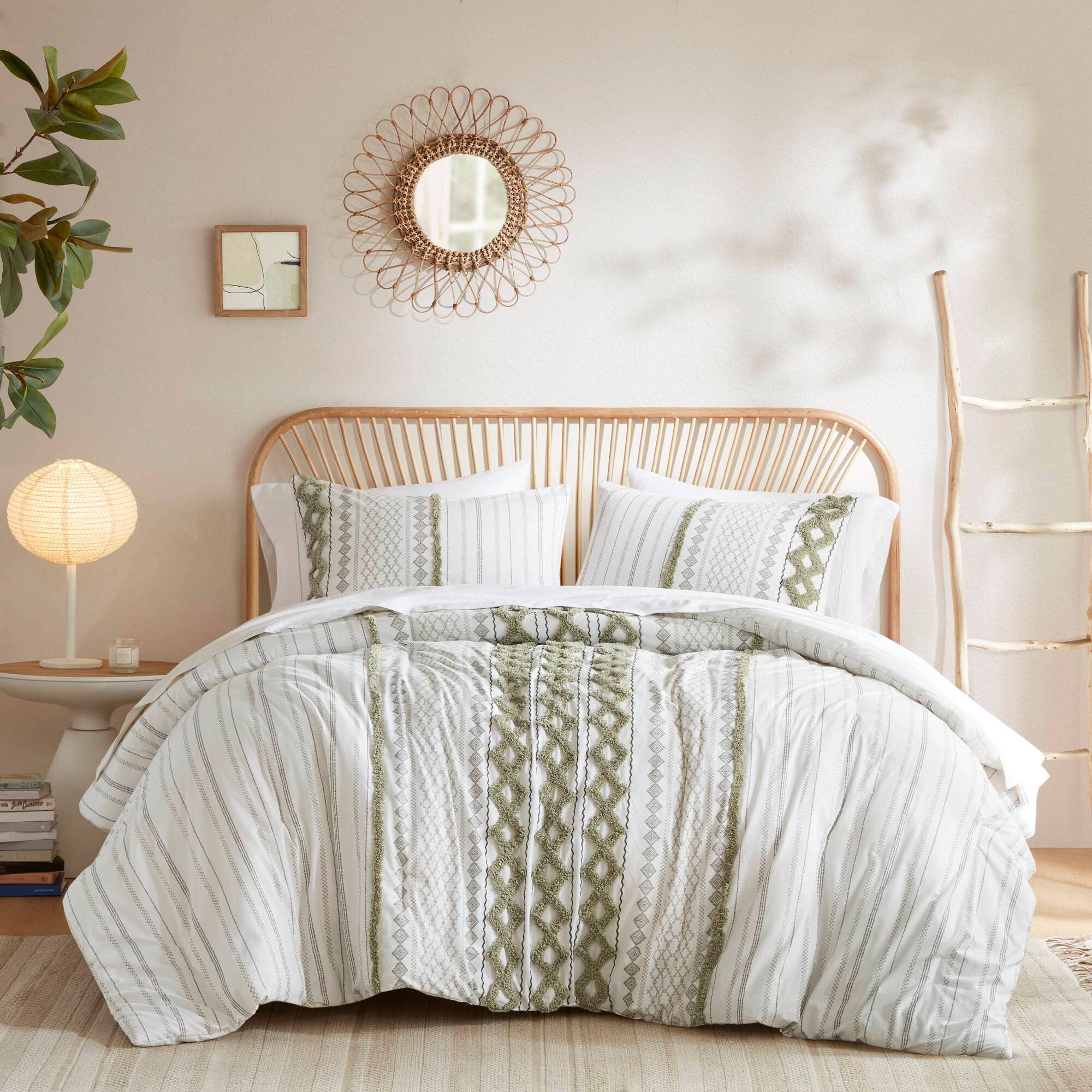 Olliix - Wholesale Bedding Set - 3pc Aztec Print Tufted Chenille Comforter Set, Sage/Ivory6