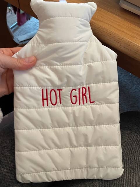 Daunenwärmflasche "Hot girl" für den Großhandel von Les Vilaines Filles
