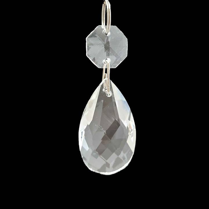 Lustre Facetado com Ornamento em Lágrima Facetada, Aparelhador de Sol por atacado de Decor N Beyond