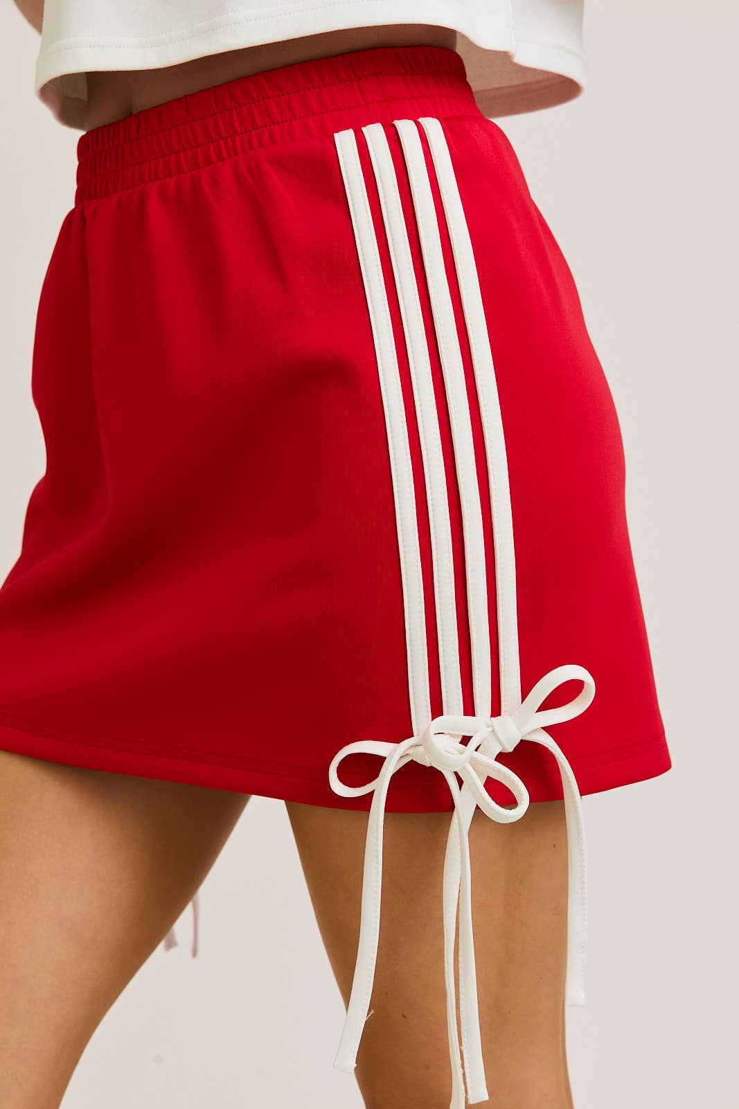 LE LIS - Wholesale Skirt - Women's - BOW DETAIL TRACK MINI SKIRT16