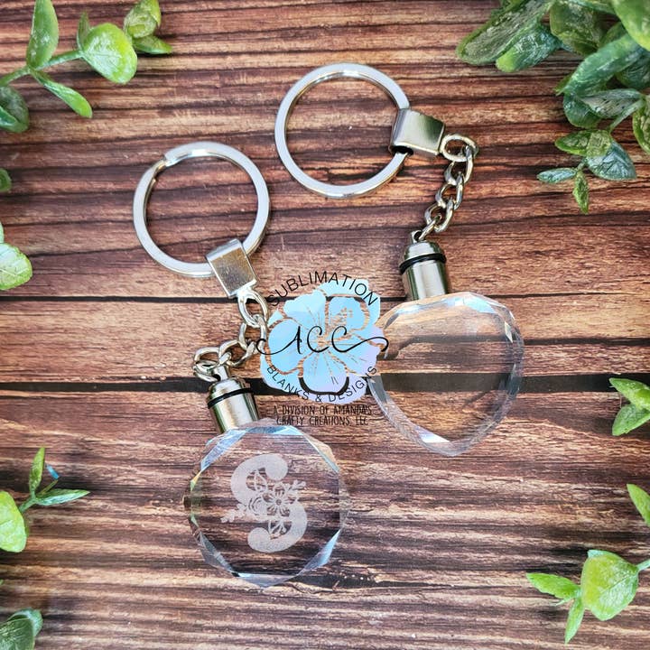 ACC Sublimation Blanks – Porta-chaves - Unissexo por atacado – Chaveiro iluminado LED de cristal de vidro, chaveiro de gravação de vidro em branco, chaveiro de cristal de vidro LED de mudança de cor 7 RTS2