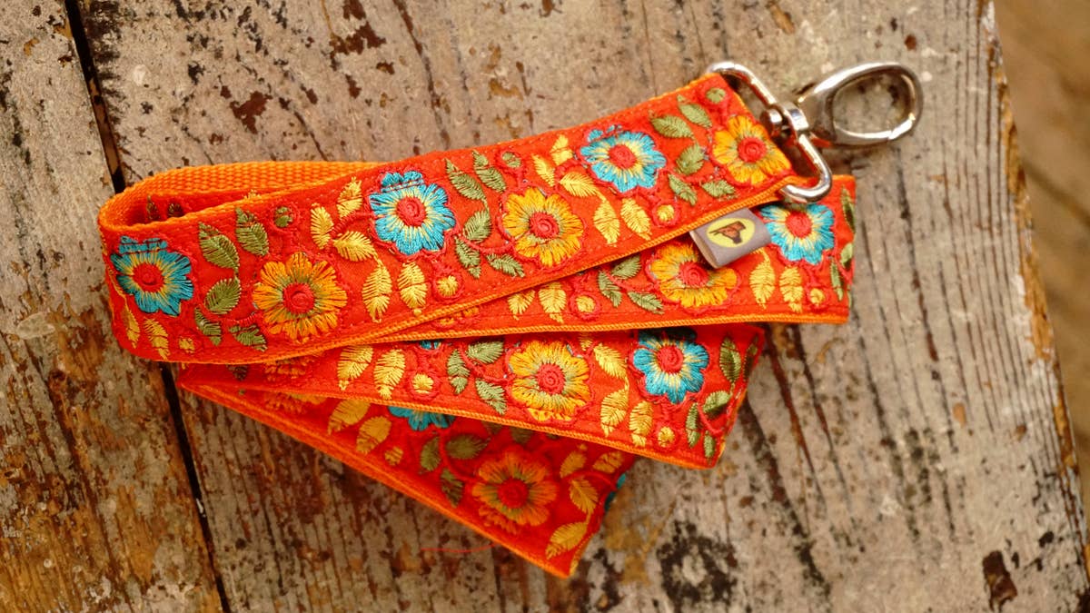 hundsfutter - Wholesale Pet Leash - Dog - Wide orange strap with flower design3