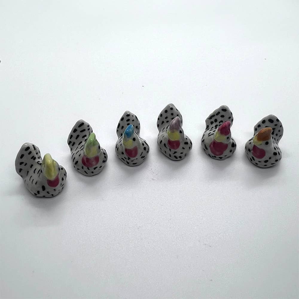 VIE - Wholesale Decorative Figurine - Mini Ceramic Figurine, Assorted Colour, Approx. 2cm52