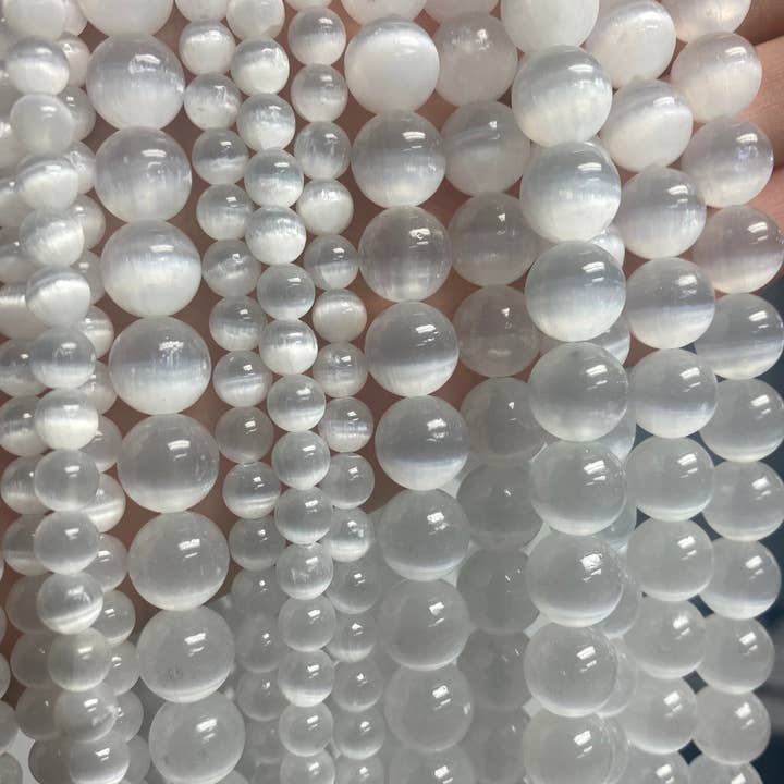Perles de sélénite naturelle, pierres de sélénite curatives, perles de purification pour la fabrication de bijoux, perles mala, perles rondes en sélénite pour bracelet pour la vente par The Bead Bazaar