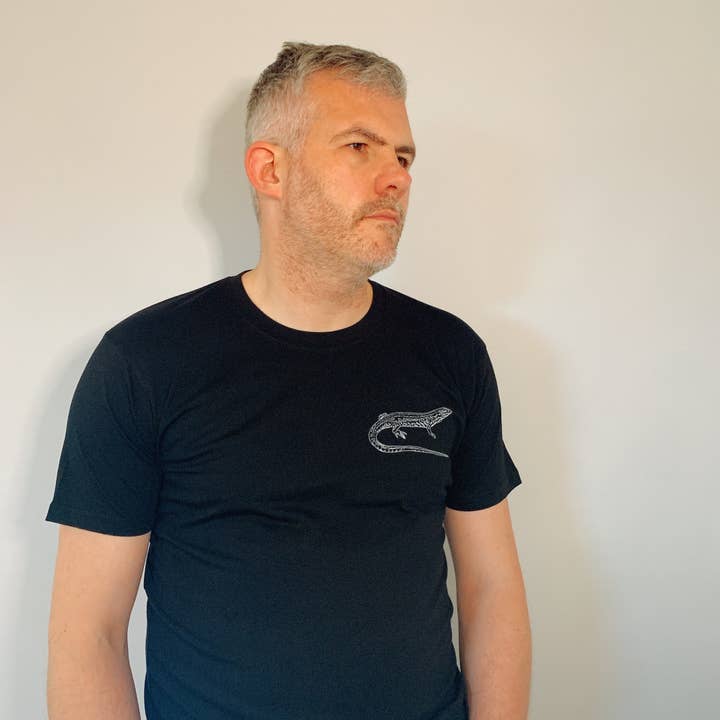 High Tees - Wholesale Screen Printed T-Shirt - Unisex - Blue Mountains Water Skink T shirt1