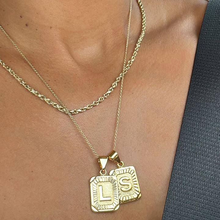 Kismet Showroom - Wholesale Pendant/Charm Necklace - Honey Initial Necklace