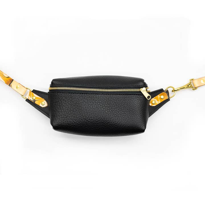 Glad & Young Studio – wholesale Belt bag – Women’s – Zip It Sling Bag3