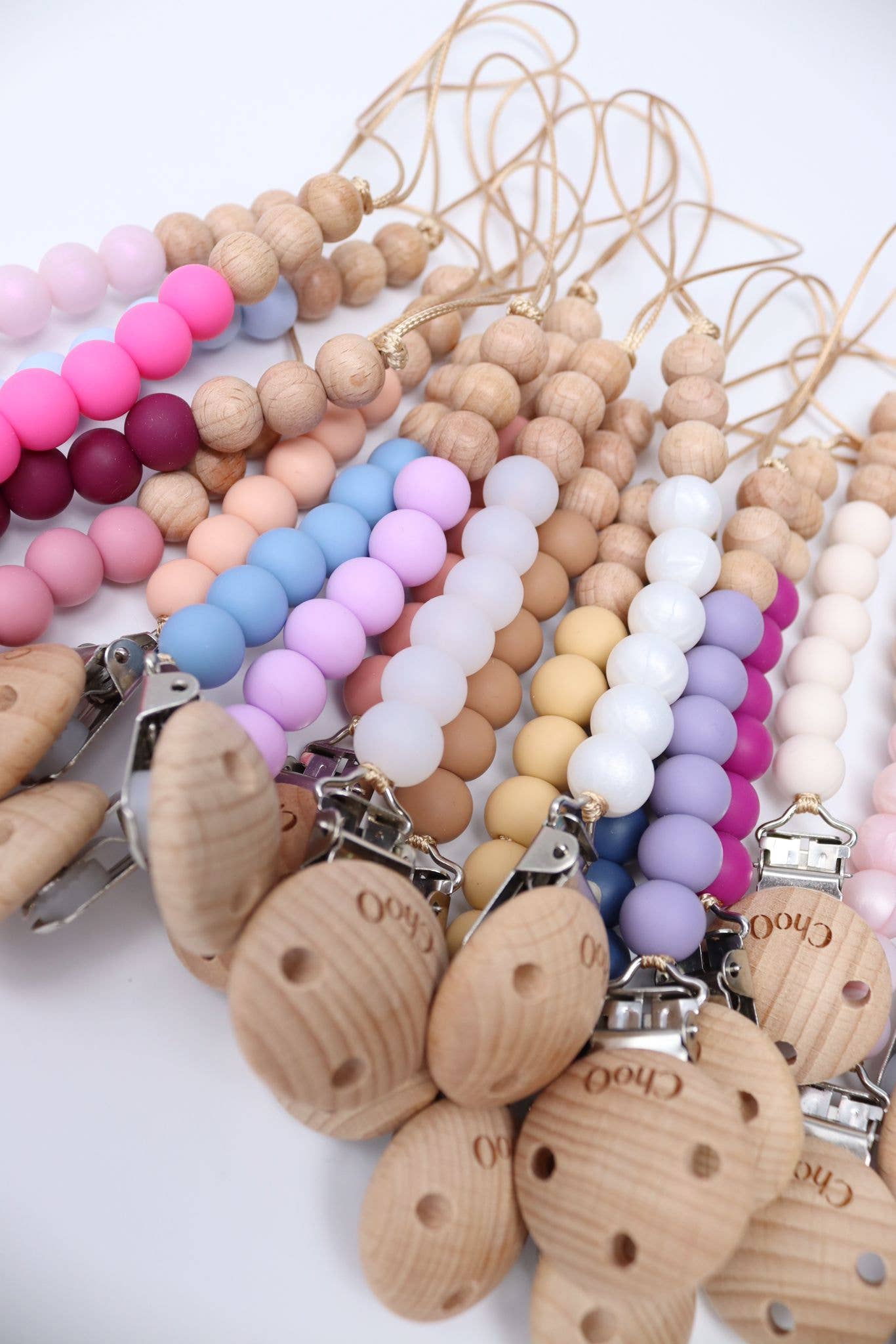 ChoO – Großhandel Schnuller-Clip – Baby – Schnullerclip aus Silikon und Holz - Parma2