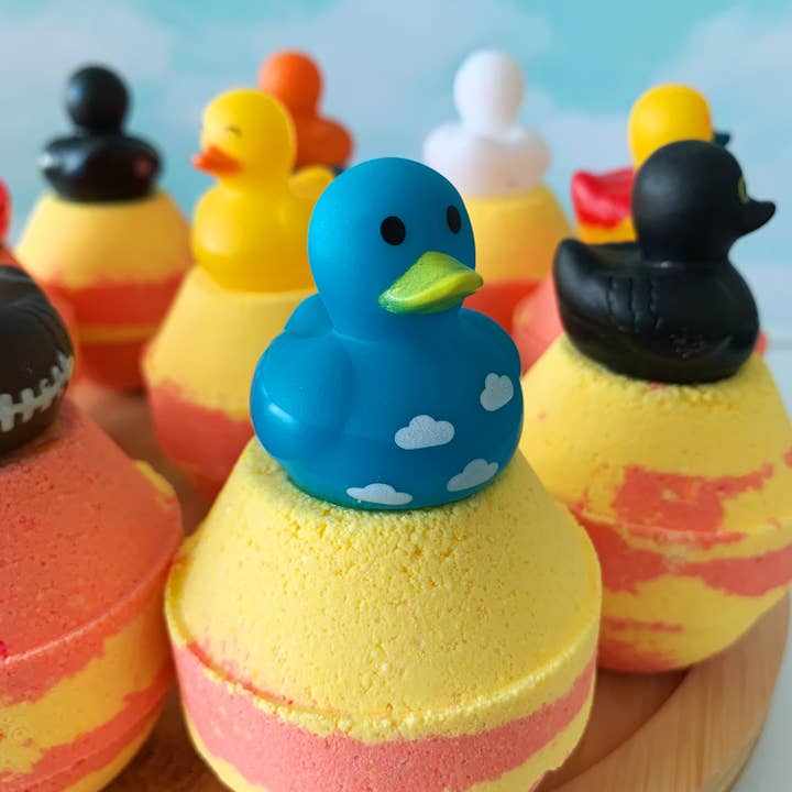 Tokiga Kvackare Badbomb - Badbomb med Leksak för wholesale av Whipped Up Wonderful