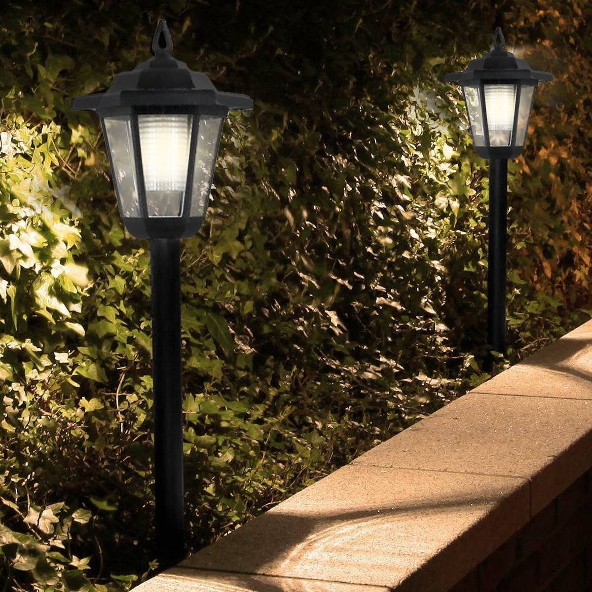 Daniel James - Wholesale Outdoor/Lawn Light - Pair of 83 cm Solar-Powered Outdoor Garden Post Lamps7