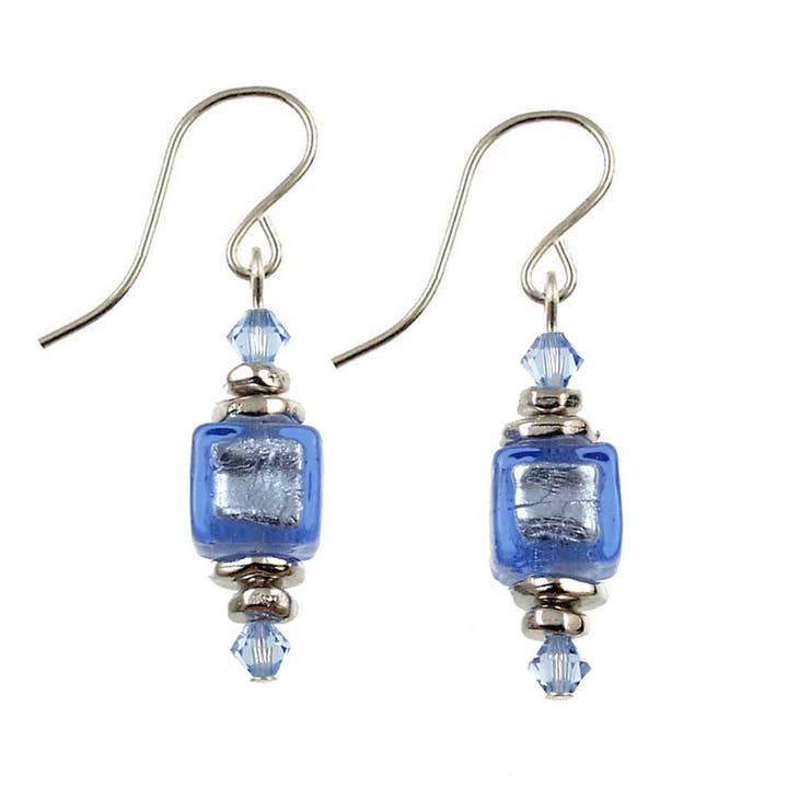 SE-1368 Boucle d'oreille Cube 10 mm True Blue pour la vente par Andrea Menghetti