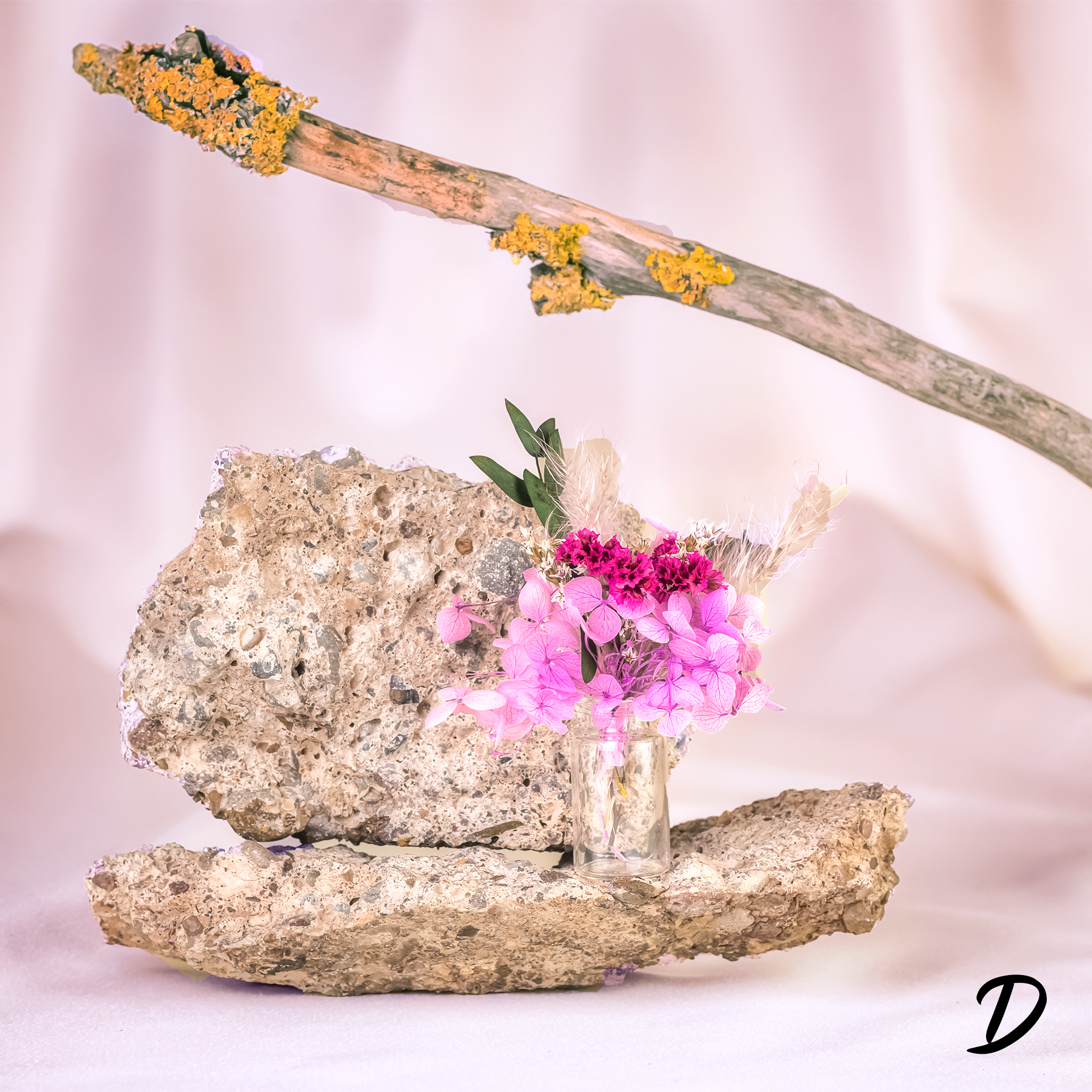 Kunstharz.Art - Wholesale Dried/Pressed Flowers - Valentine's Day flowers Small gift in gift box Bouquet3