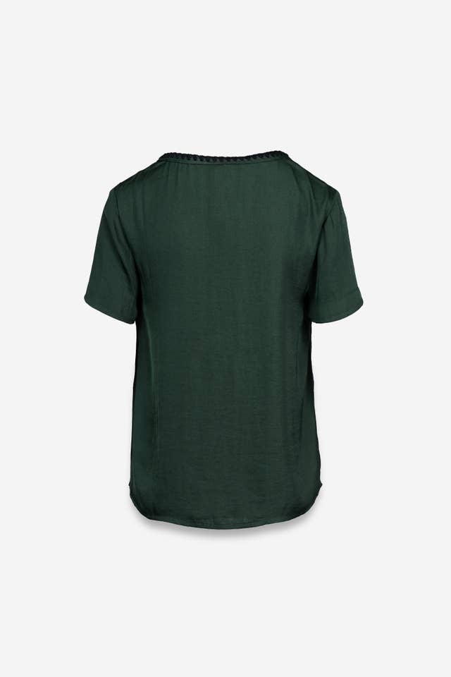 Naked Zebra - Vendita all'ingrosso Camicetta - Donna - Blusa a maniche corte con punto coperta9